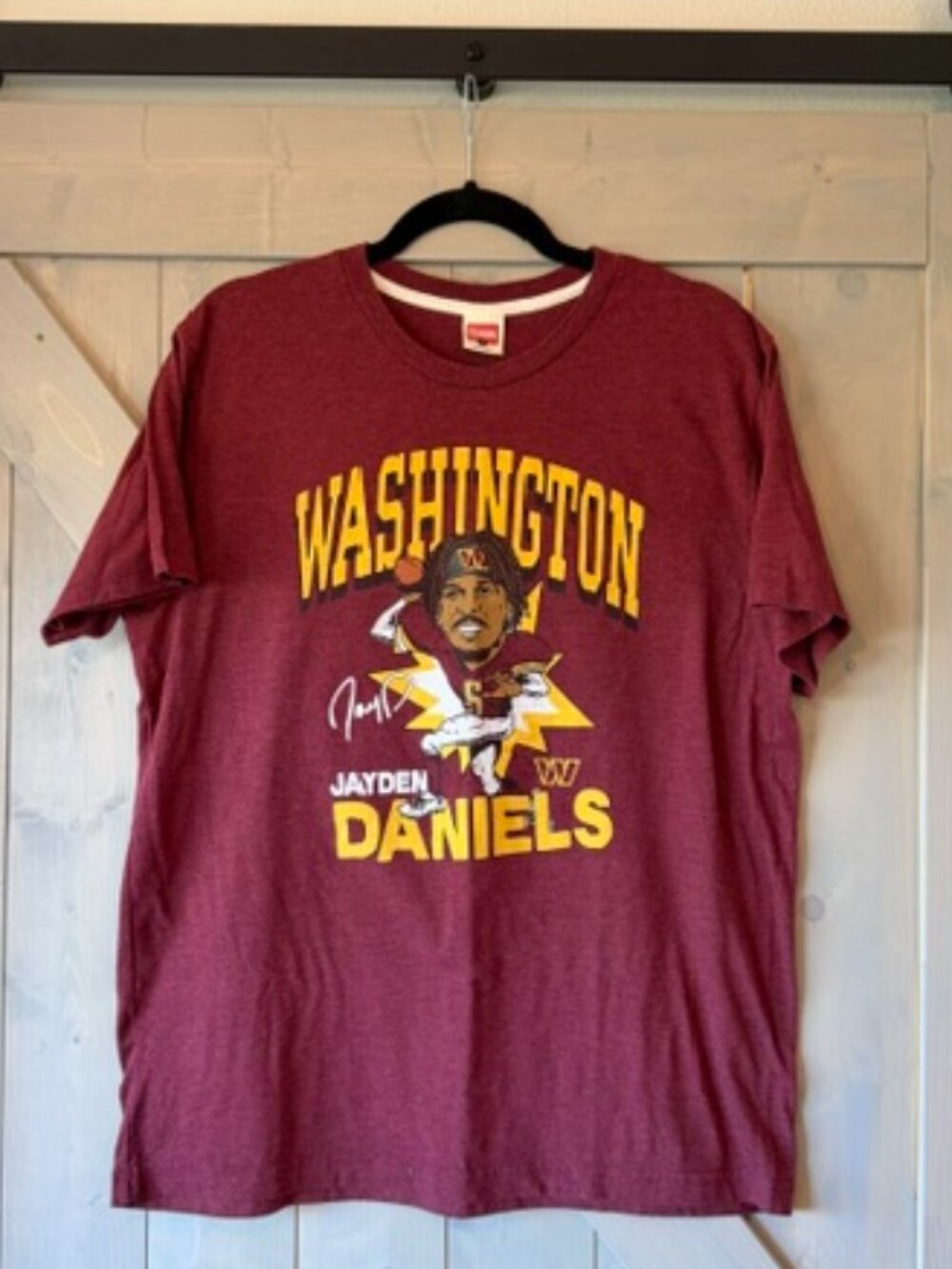 HomageWashington Commanders Jayden Daniels T Shirt Mens Size L EUC 1015